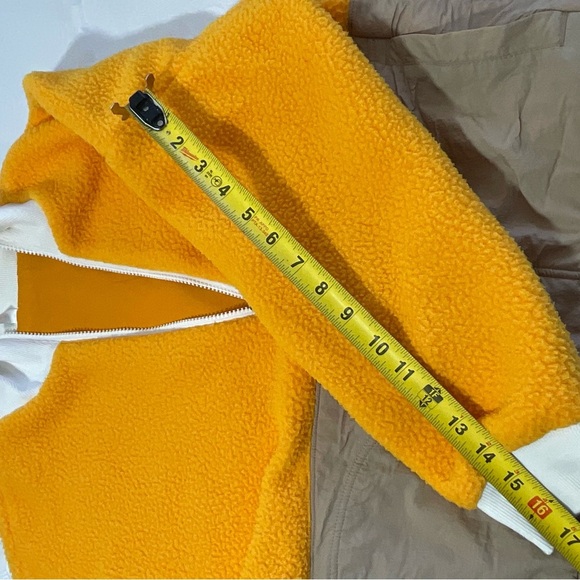 Fabletics Mallory Fleece Colorblock crop half zip yellow & Khaki Pullover, Sz M - Picture 9 of 9